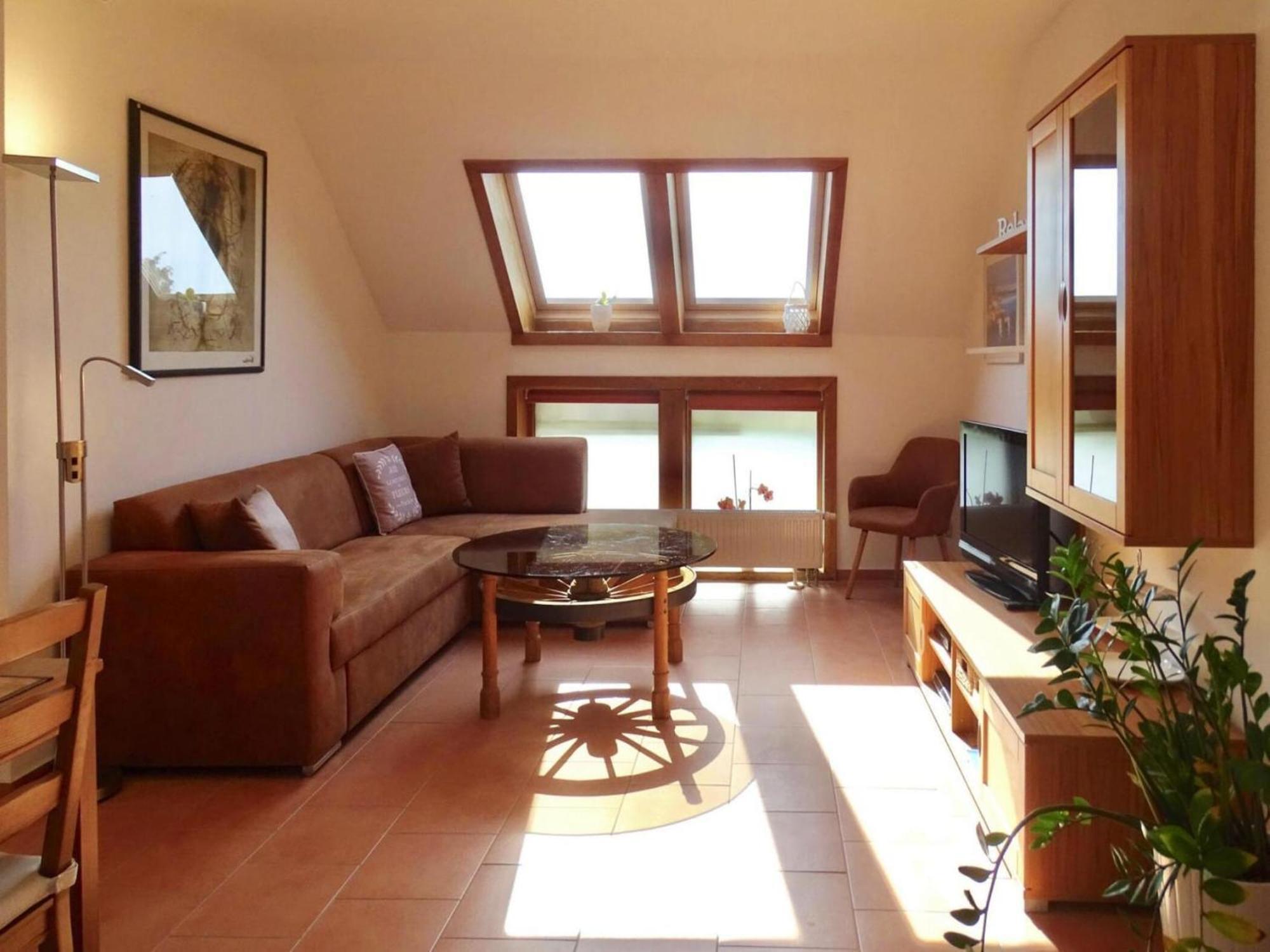 Farmstay Neuendorfkrug, Luetow Lutow Екстериор снимка